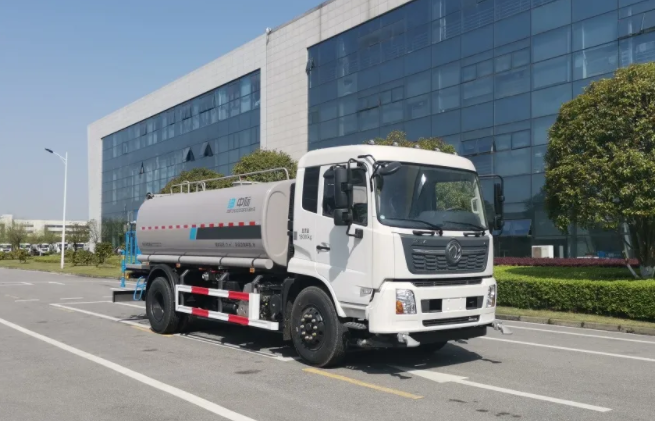 灑水車(chē)配件怎么保養(yǎng)維護(hù)